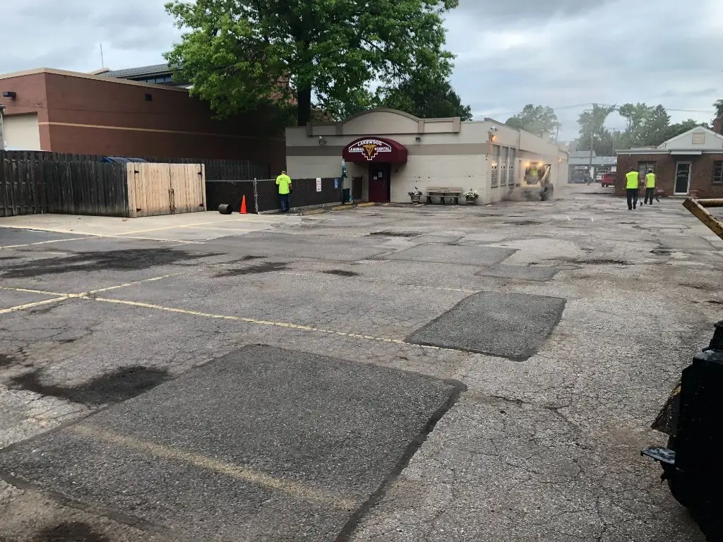 Lakewood Animal Hospital — before U.S. Pave carried out the work